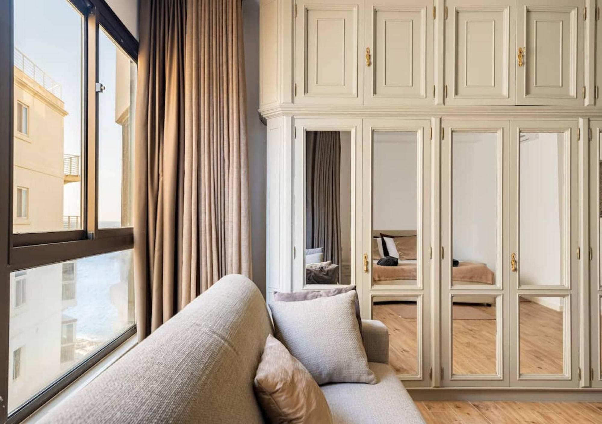 Sea View Luxury Haven Living & 3Bedrooms Seafront Sliema Kültér fotó