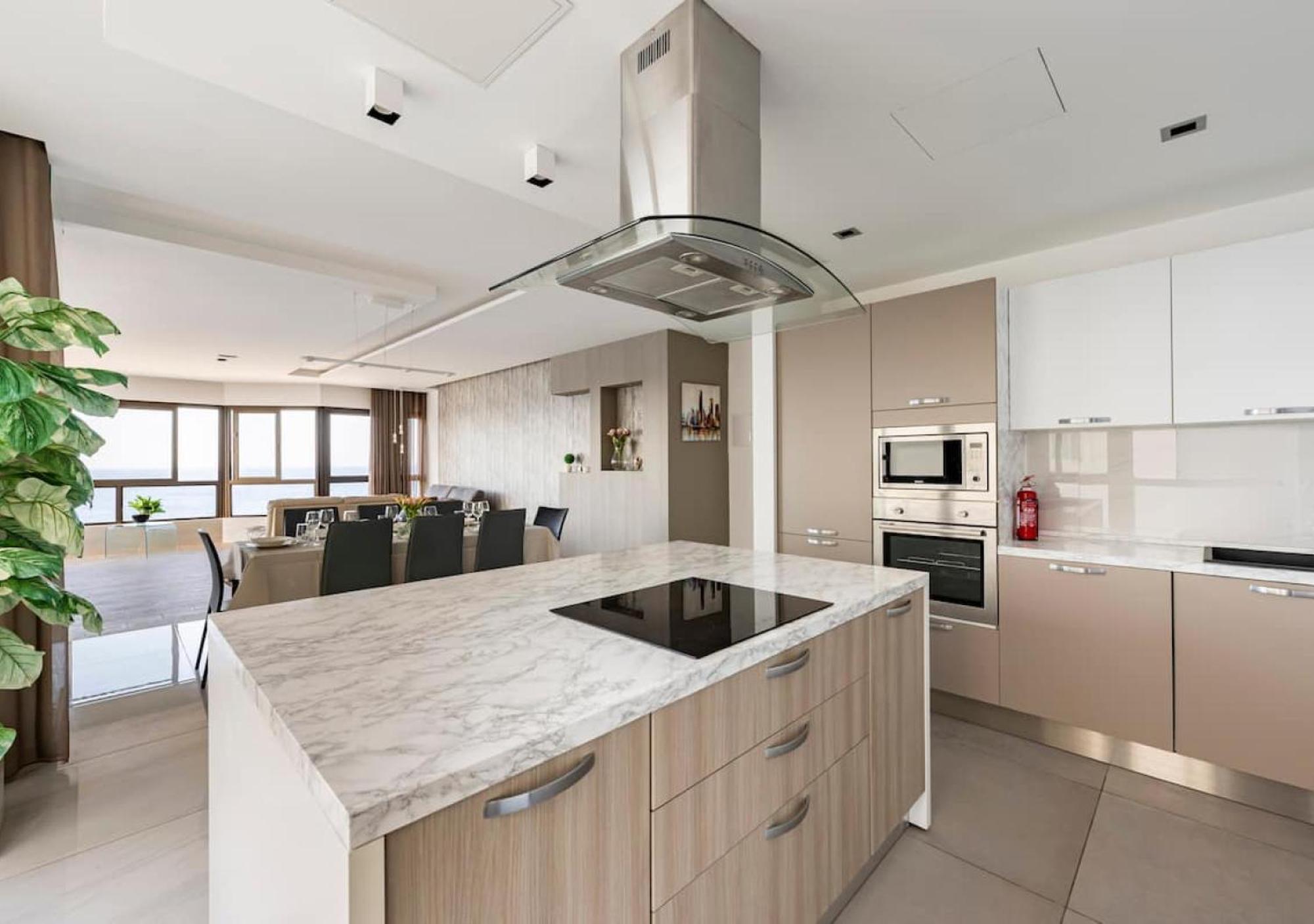 Sea View Luxury Haven Living & 3Bedrooms Seafront Sliema Kültér fotó